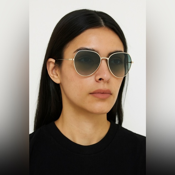 NEW Givenchy Aviator Gradient Lens Sunglasses Gold Frame GV7158/S - Picture 1 of 8